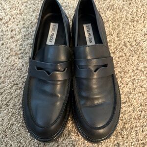 Steve Madden Women’s Black Loafers